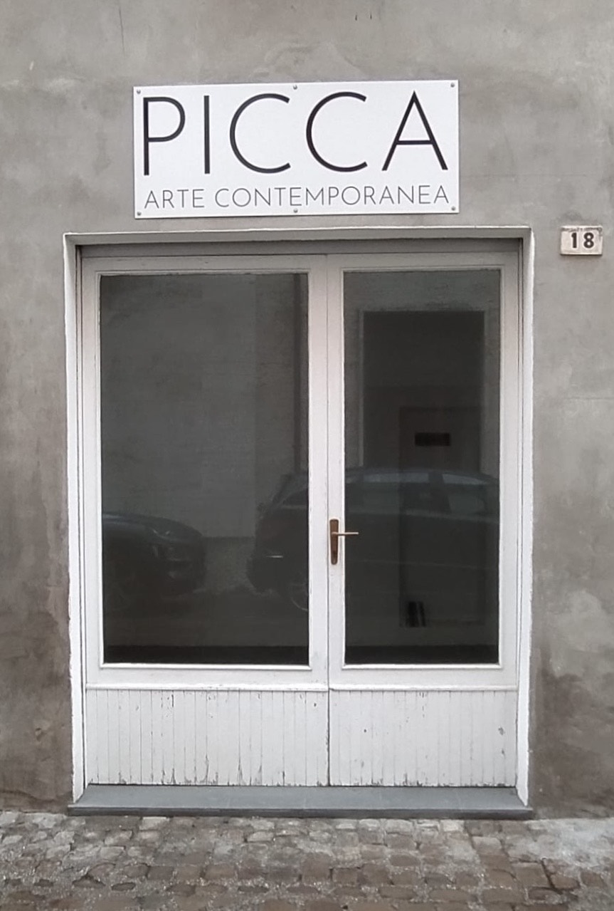 3e9e8781-1943-4edb-bcd3-2af48828eab8