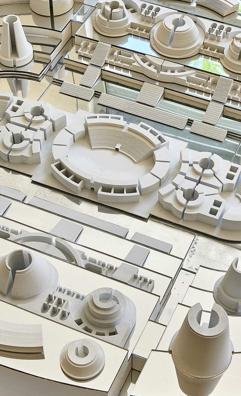 Anne e Patrick Poirier, MNEMOSYNE, 2021-2022, resina bianca, specchio, acrilico, cm 100x80x25. Courtesy gli artisti e Galleria Studio G7, Bologna