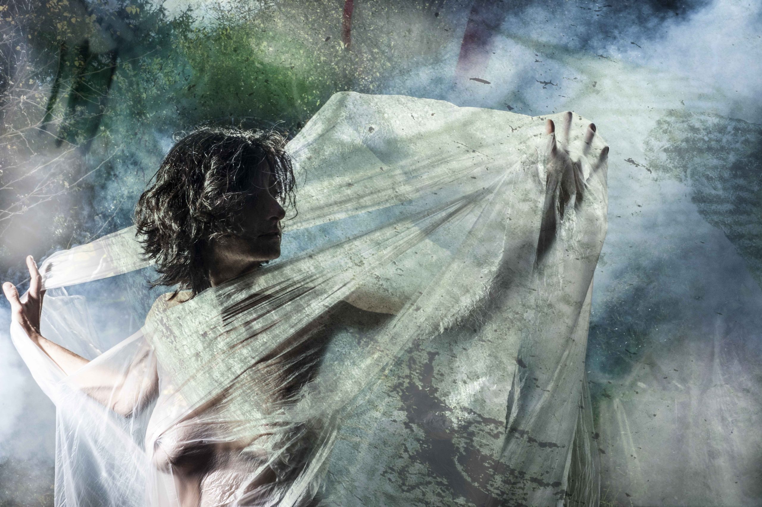 Gianluca-Chiodi_Lo-strappo_cm50x33_fotografia_2013_carta-Hahnemuhle-Torchon-285_tiratura-3-ed_-scaled