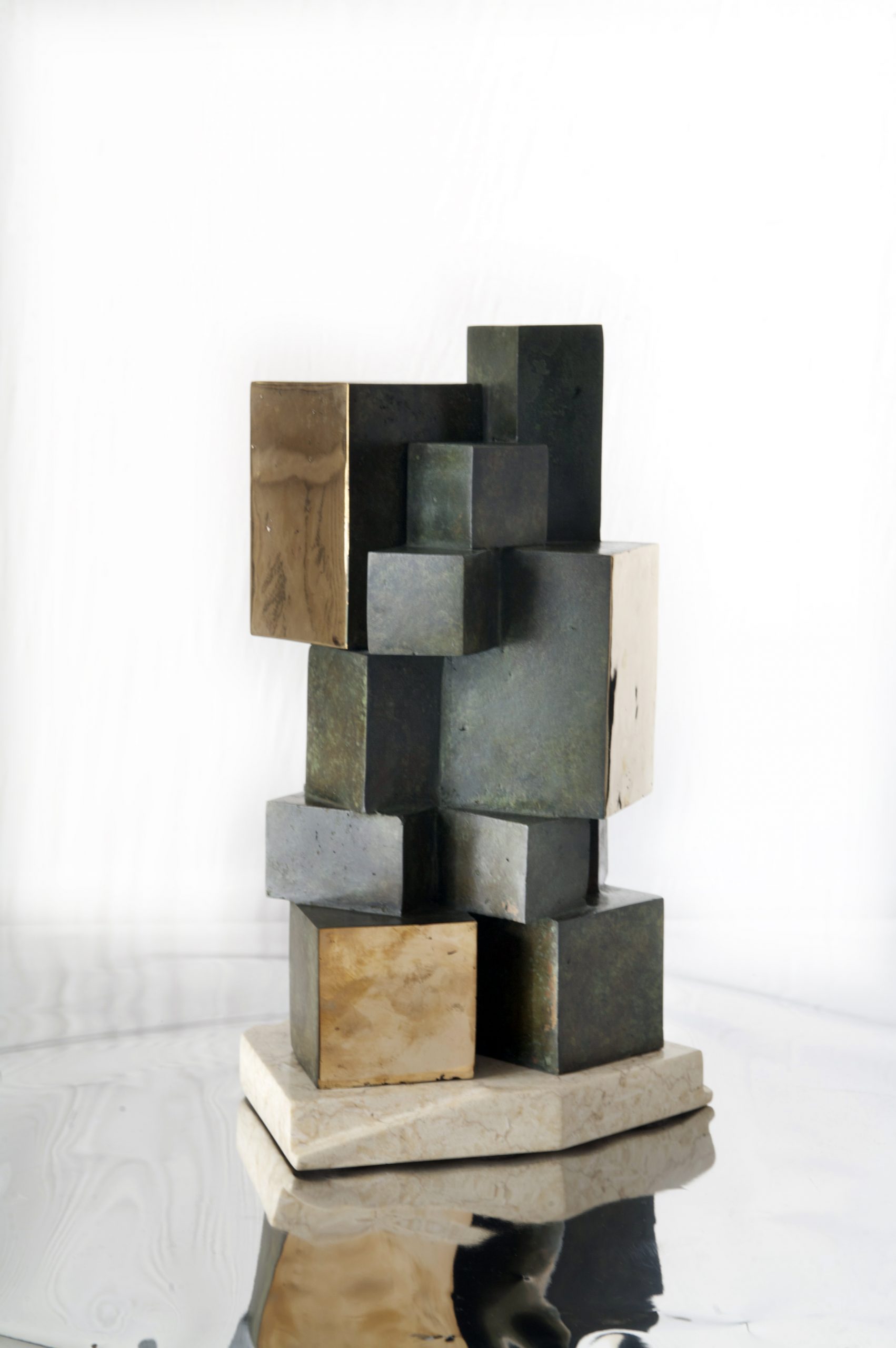 Incomunicabilit_ - Bronzo - 25 x 25 x 40