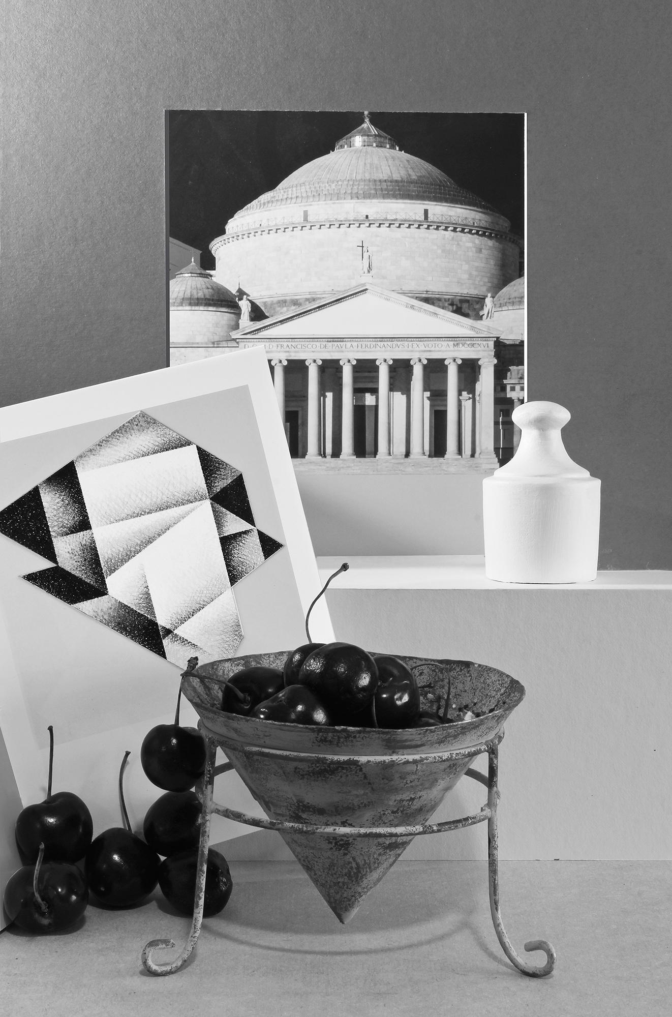 Pesi e contrappesi ombreggiato copia rid