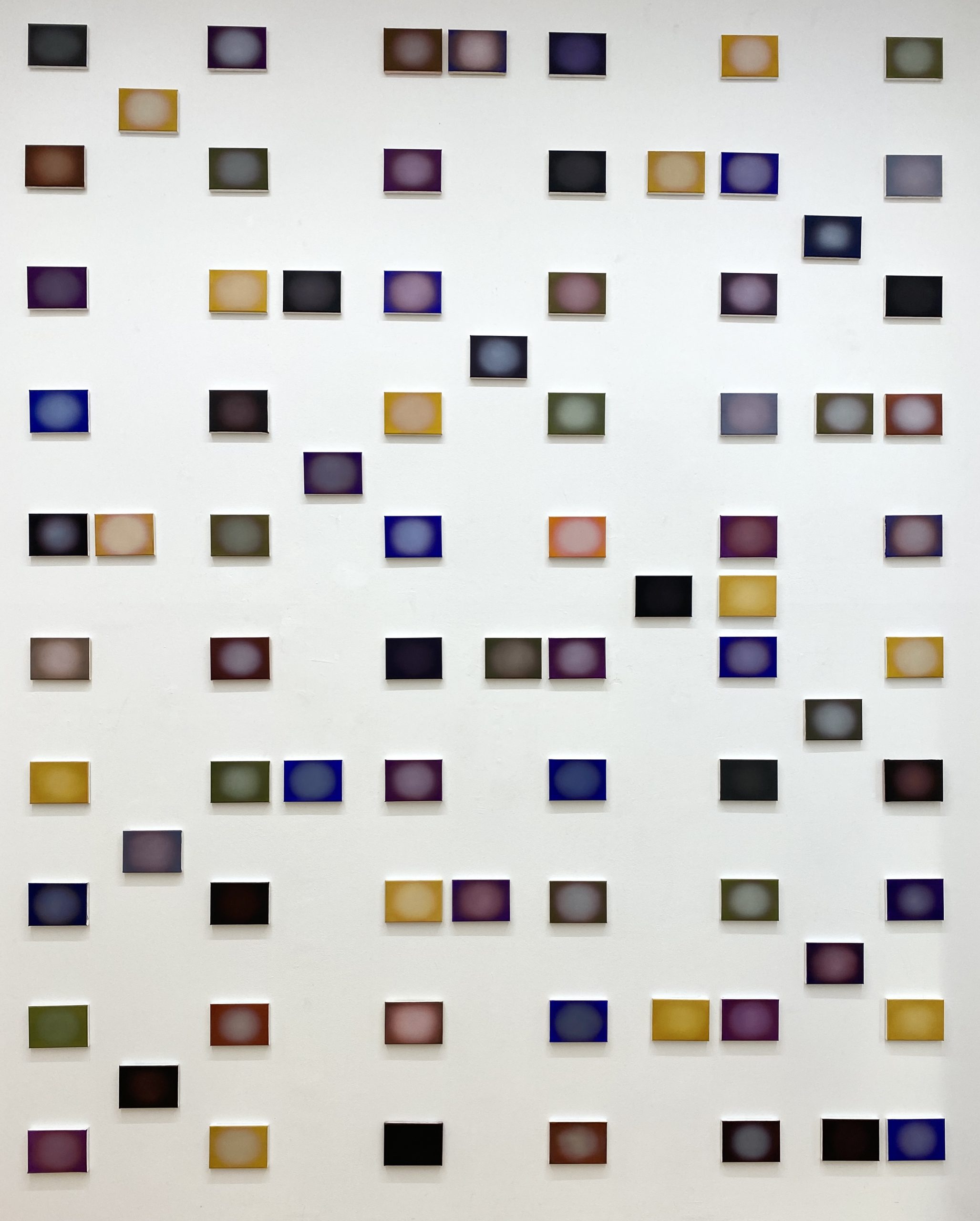 Satelliti in assetto variabile, 2020 -2021, olio su tela, unità da cm. 13X10