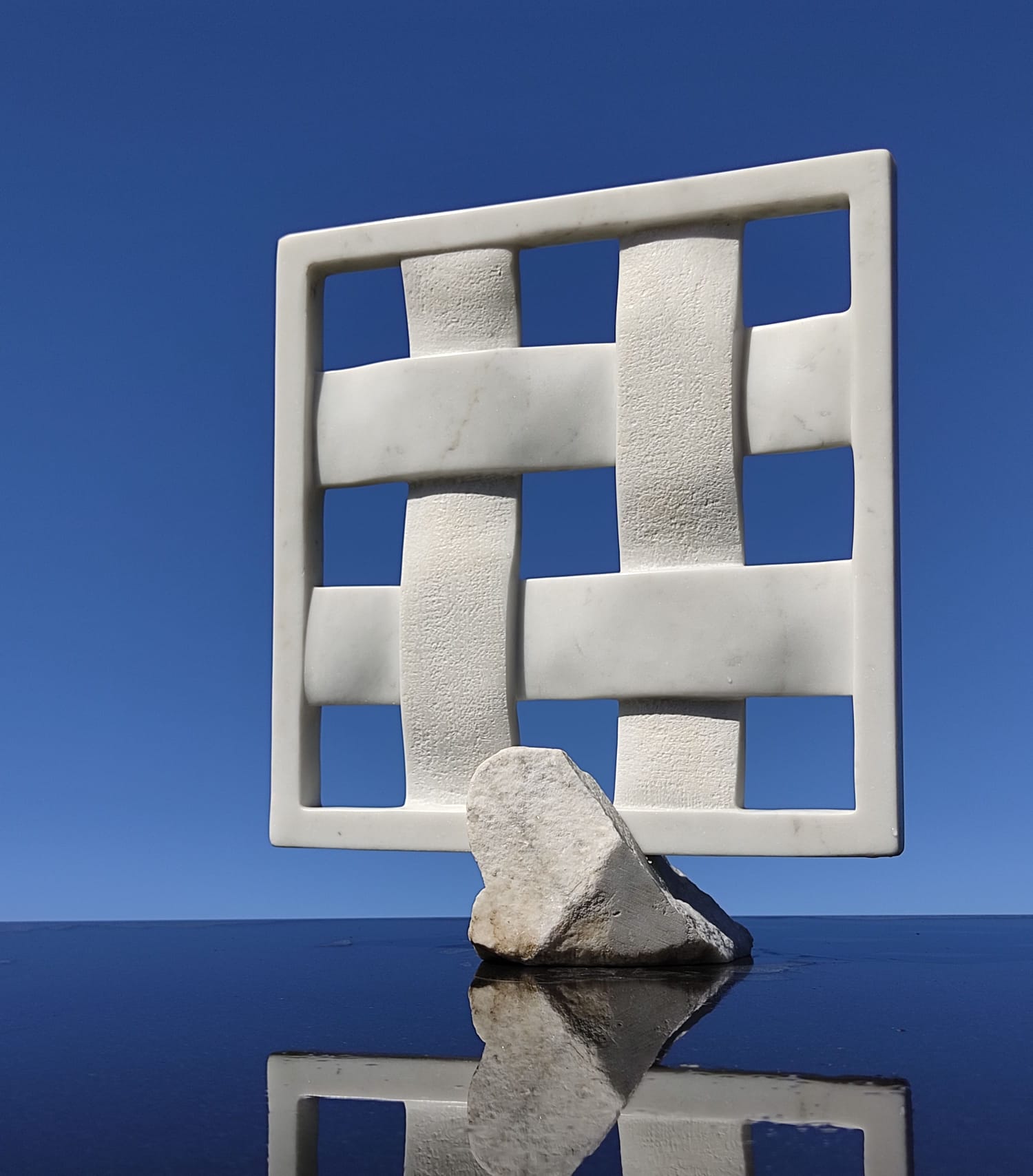 Solidi legami, marmo di carrara